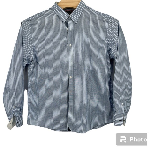 UntuckIt Button Front Shirt 2XL Blue Stripe Wrinkle Free Two 100% Cotton - Picture 1 of 8
